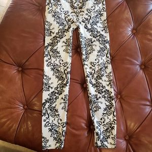 Aura.Via Leggings Black/White OS